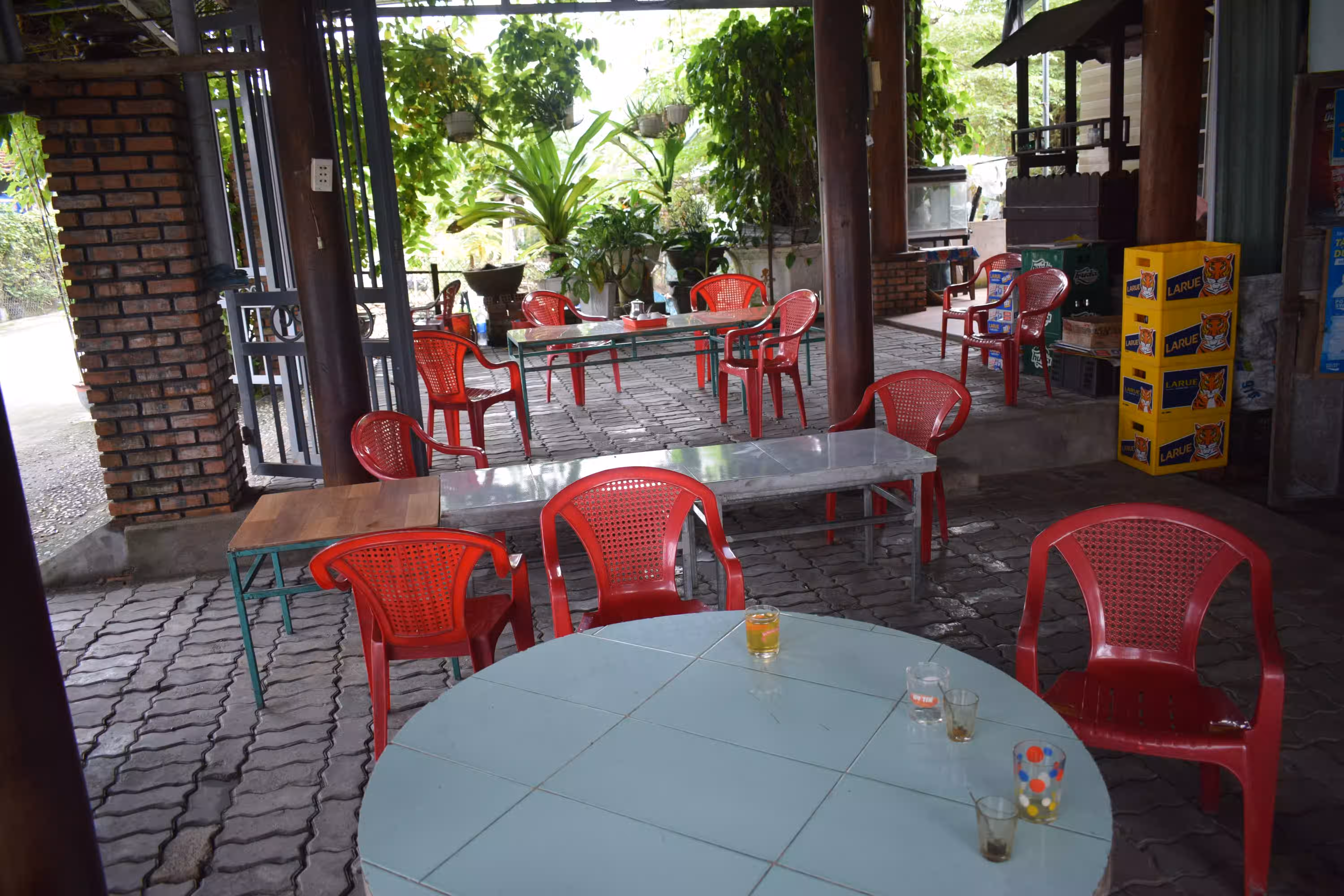 This was the place we had our coffee in Tra Kieu. Photo by Ravi Dwivedi, released under CC-BY-SA 4.0.