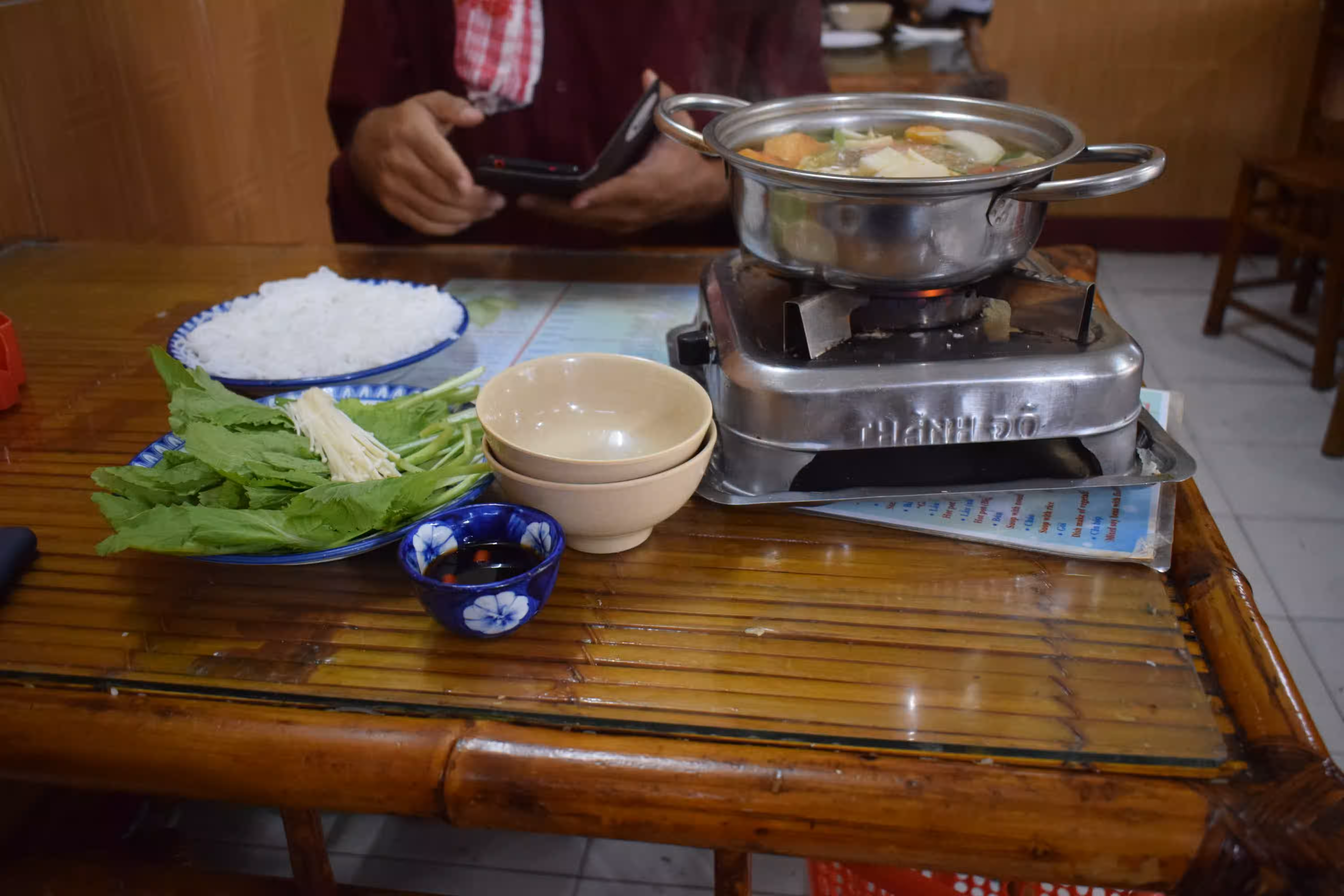 Hot Pot. Photo by Ravi Dwivedi, released under CC-BY-SA 4.0.